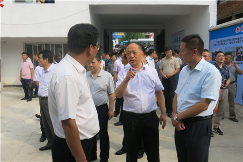 上海世達爾打捆機參加湖北省秋季農機化生產現場推進會